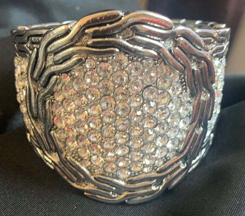 Beautiful silver rhinestone plated bracelet